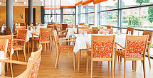 Das einladende und stilvolle Restaurant im Pflegeheim Lingen