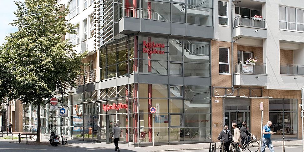 Betreutes Wohnen – Die Kursana Residenz Krefeld in der Frontalansicht