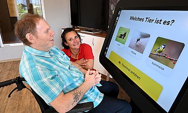 Spielerisch wird das Gedächtnis angeregt und die Konzentration gestärkt. 