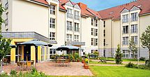 Das Pflegeheim Alzey in der Frontalansicht